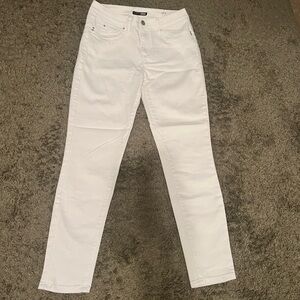 Fashion nova jeans white size 9 womens